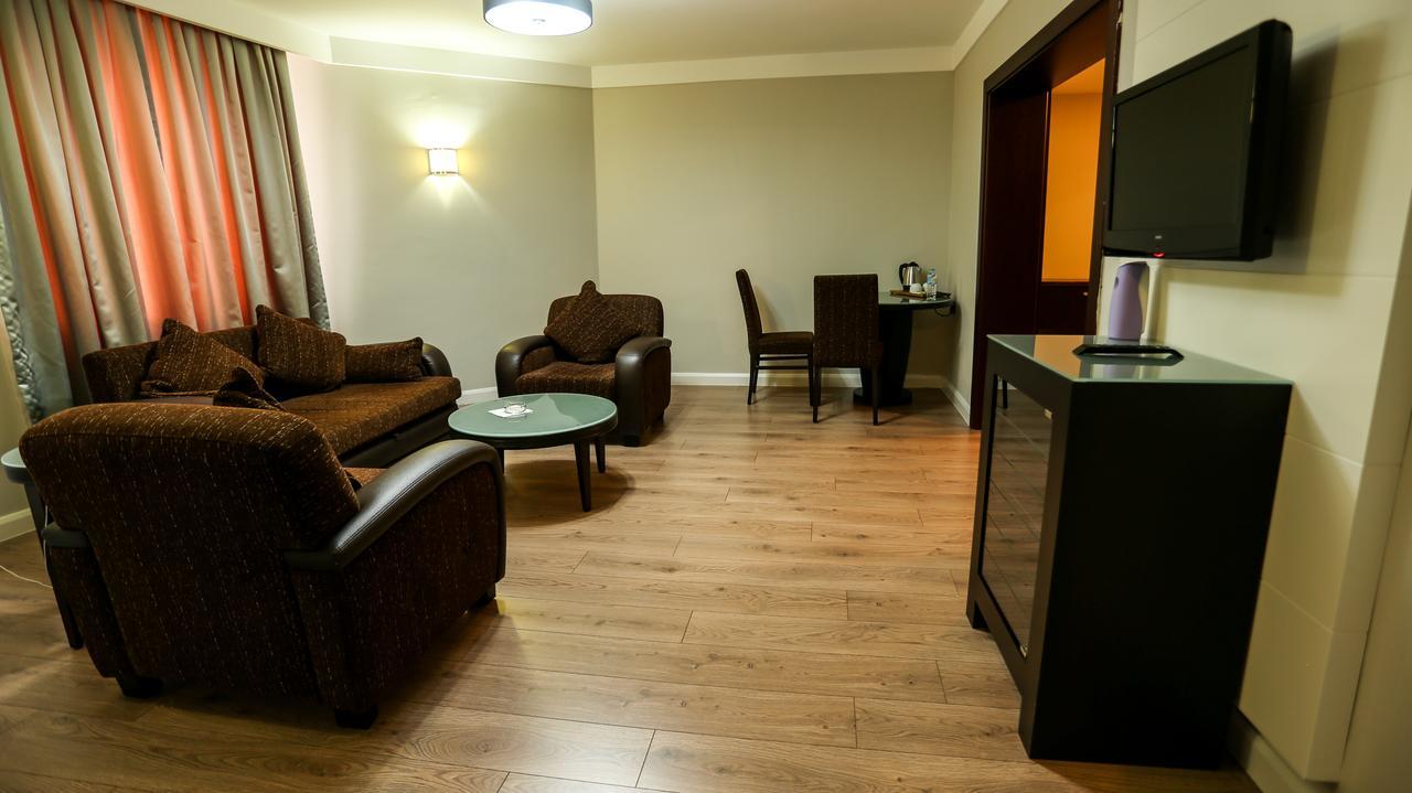 Sivas Bueyuek Hotel المظهر الخارجي الصورة